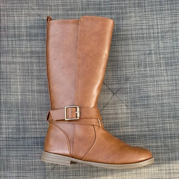 Stylish Tall Tan/Brown Knee-High Boots Youth  Size 1