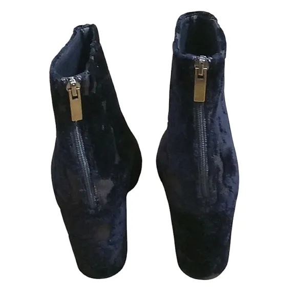 Sundance Black Velvet Burnout Ankle Boots Almond Toe Back Zipper Block Heel