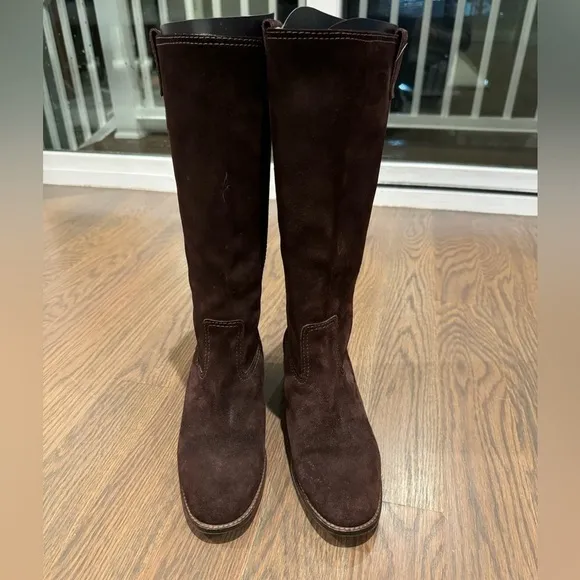 Superfeet  boots 100% leather brown suede feeling in the outside