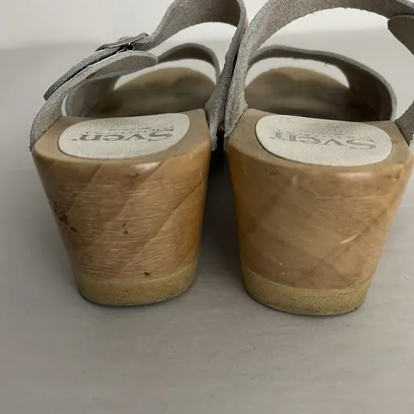 Sven Made In Sweden Leather Floral Print Wooden Clog Sandals Size 38 / US 7