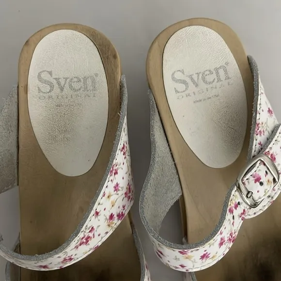 Sven Made In Sweden Leather Floral Print Wooden Clog Sandals Size 38 / US 7