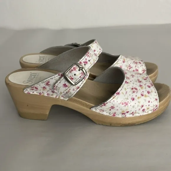 Sven Made In Sweden Leather Floral Print Wooden Clog Sandals Size 38 / US 7