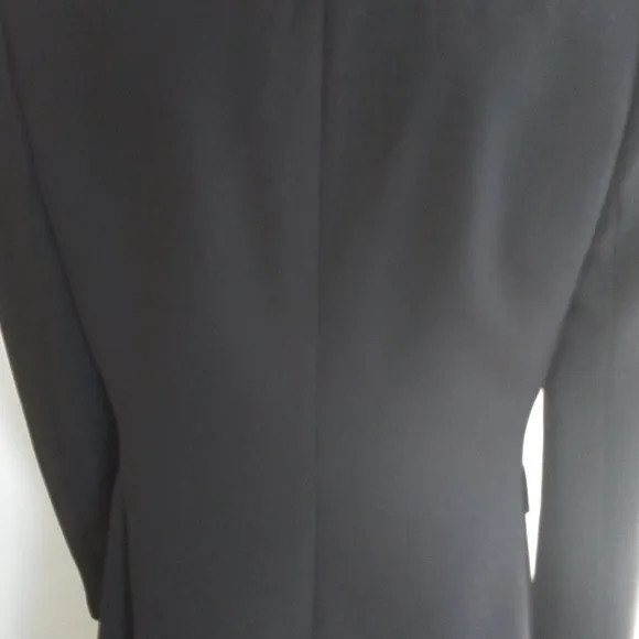 Tahari Tuxedo coat