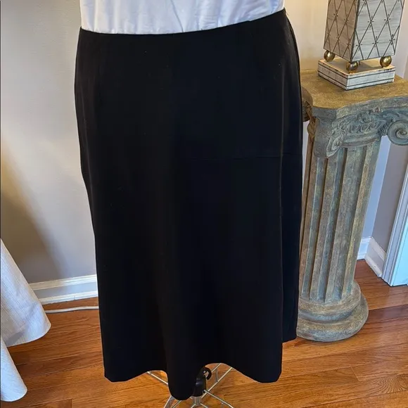 TALBOTS 16W Black Fully Lined Wool Skirt