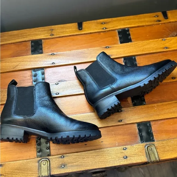 Talbots Women's Black Chelsea Ankle Boots