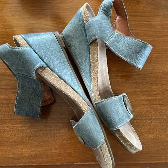 Taos Carousel Sandals