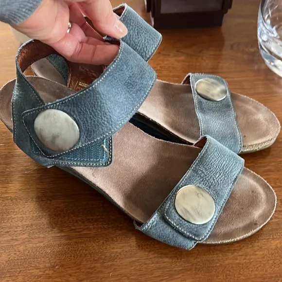 Taos Carousel Sandals