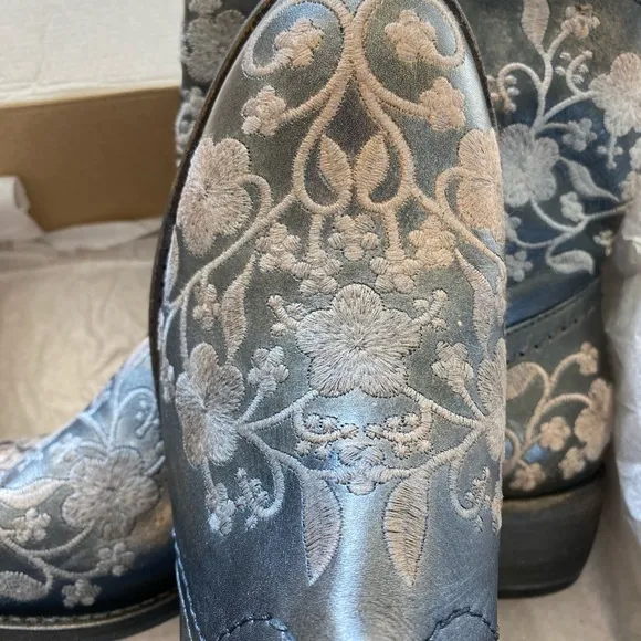 Taos Leather Ankle Boots 38