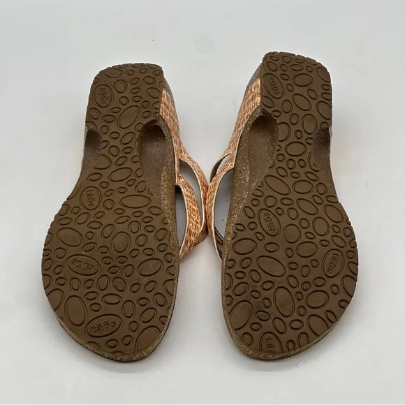 Taos Link Sandals. Size 9-9.5