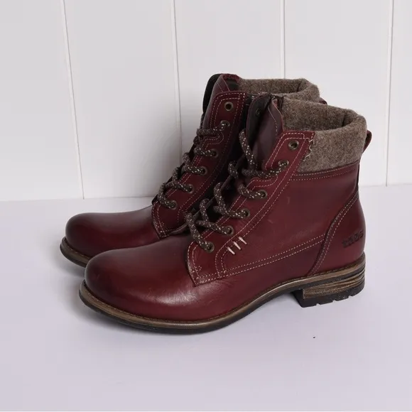 Taos Women’s Cutie Red Leather Ankle Lace Up Boots size 5.5