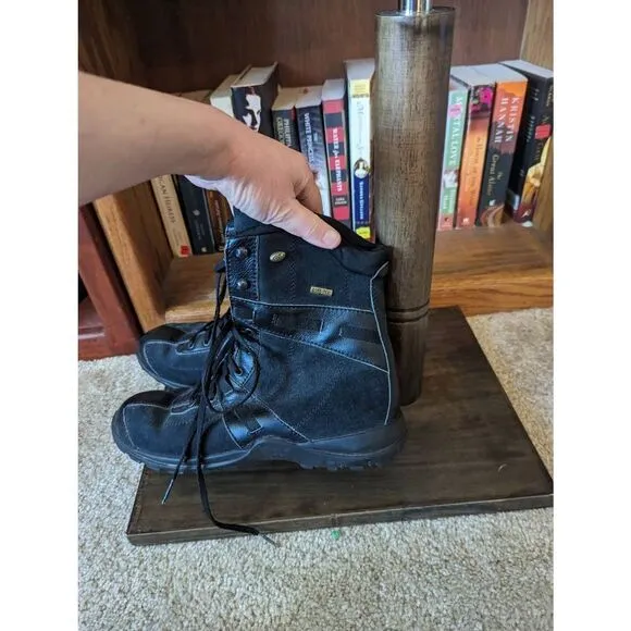 Tecnica black suede women's hiking winter boots euc sz 9