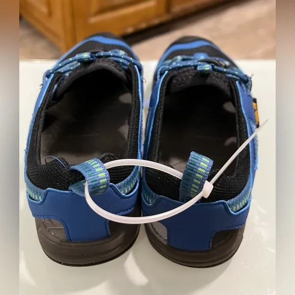 Teva LITTLE BOY SZ 1 Manatee Sandals NWOT