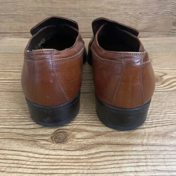 The Florsheim Shoe Men's Loafers Size 10.5 B Brown Leather Slip On Shoes