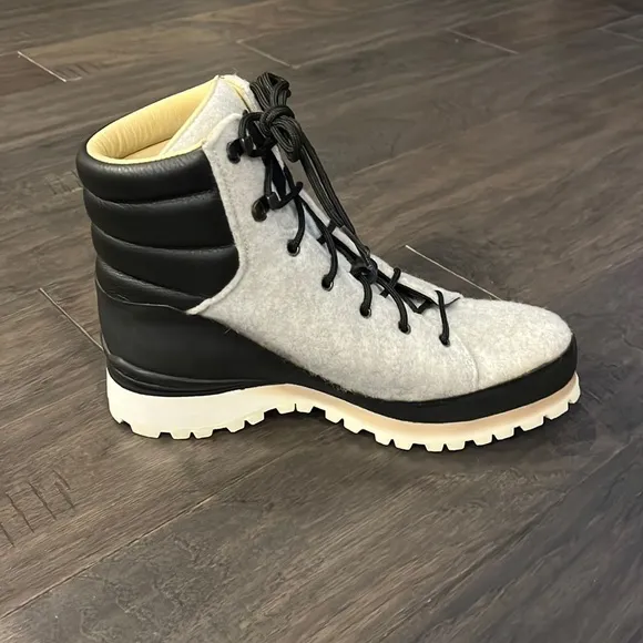 The North Face Cryos Urban Explorer Boots Italy wool leather hiking Womens Sz 10