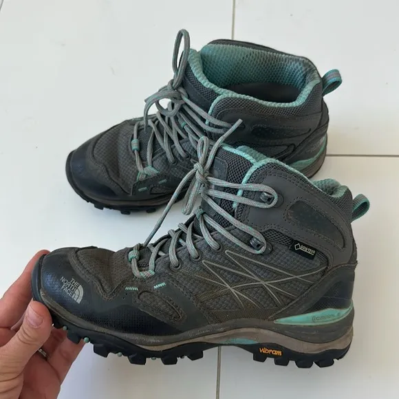 The North Face Ultra Fastpack Mid GTX - Women's  Gray Hiking Boots 6