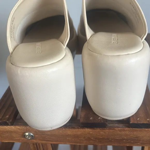 The Puff A Clog Women's Cream Platform Clogs