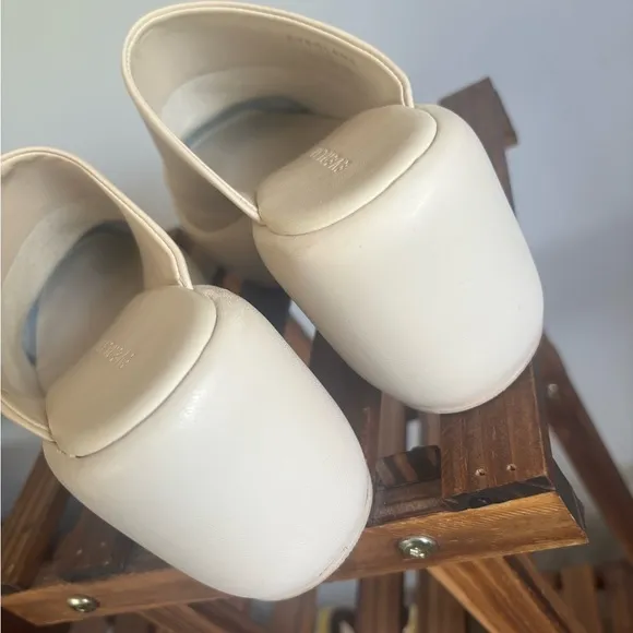 The Puff A Clog Women's Cream Platform Clogs