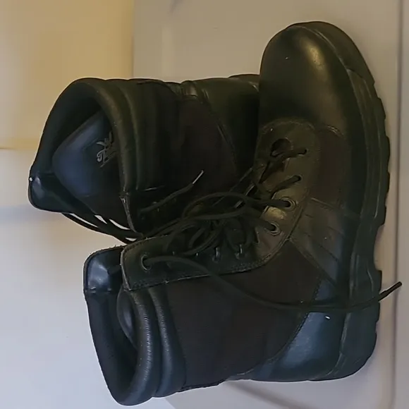 Thorogood Black Leather Hard Toe Hightop Work Boots Size 12