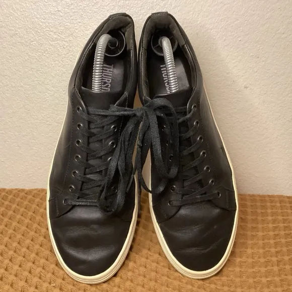 Thursday Premier Low Top Mens Sz US 9 Black White Casual Classic Shoes Sneakers