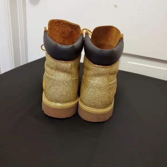 Timberland Boots Covered in Gold Glitter  …