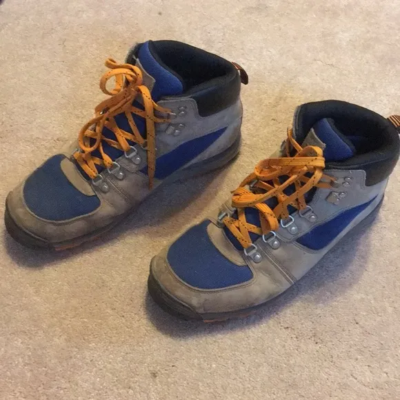 Timberland Hiking Boots in Blue and Tan