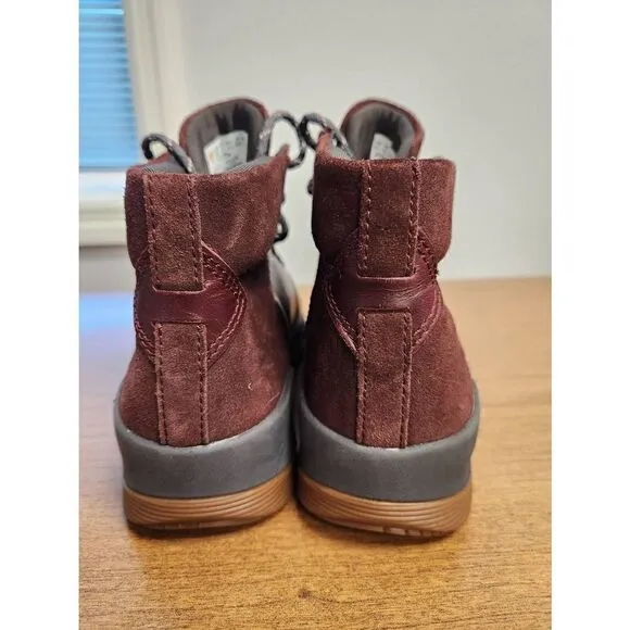 TIMBERLAND KIRI UP WOMEN'S BURGUNDY WATERPROOF LEATHER HIKING BOOTS #A1ZFW size