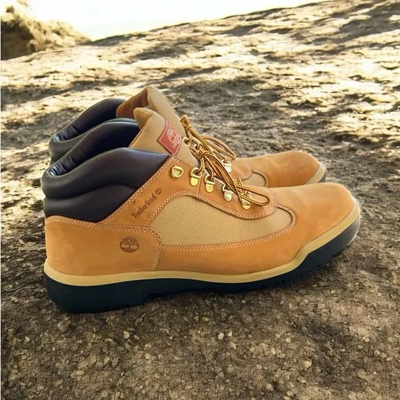 Timberland Men's Field Chukka  Boots