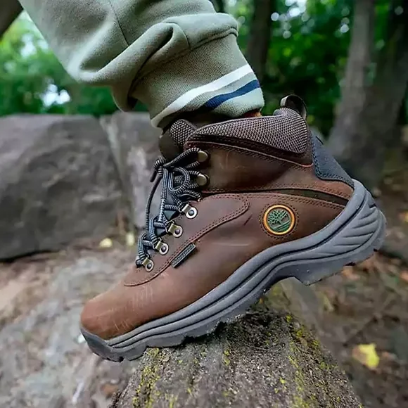 Timberland Men's White‎ Ledge Waterproof Mid Hiker Boot size 7.5 brown
