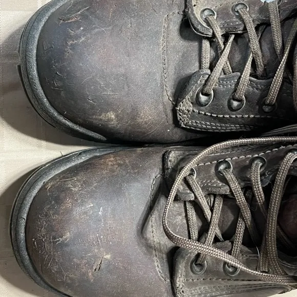Timberland Pro 26 Leather Work Boots Mens 8W Wide Steel Toe Slip Resistant 26063