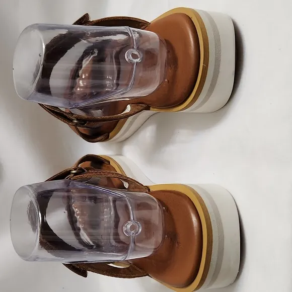 Timberland Sensorflex Brown Leather Velcro Strap sandals (w size 10)