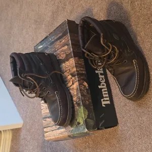 Timberland Ultra Lite Chukka Oil Brown Hiking Boots sz 7.5 IOB