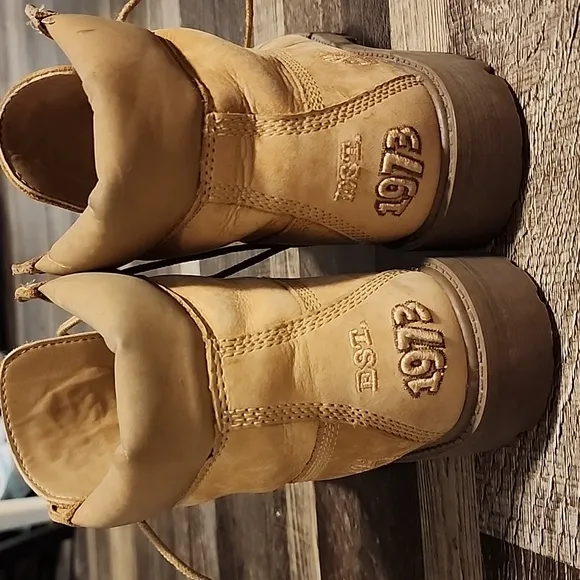 Timberland Work Boots Boys Size 4