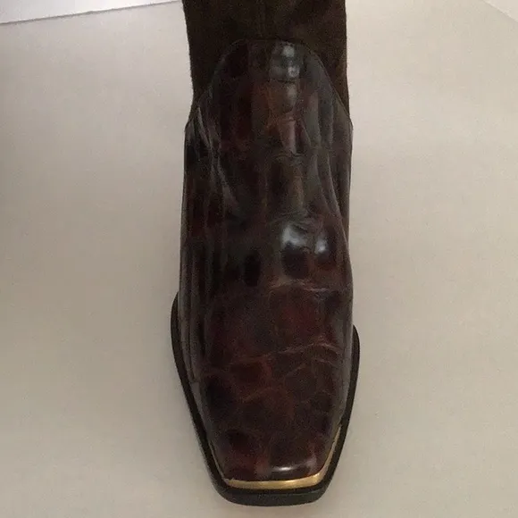 💥💥TIMOTHY HITSMAN 💥💥. CHOCOLATE SUEDE AND CROCODILE TALL SHAFT BOOTS