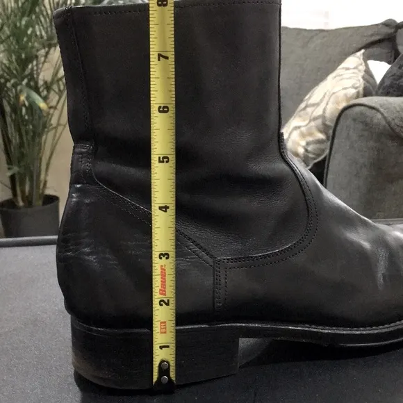 TO BOOT NEW YORK ‘HAWTHORNE’  BLACK LEATHER BOOTS