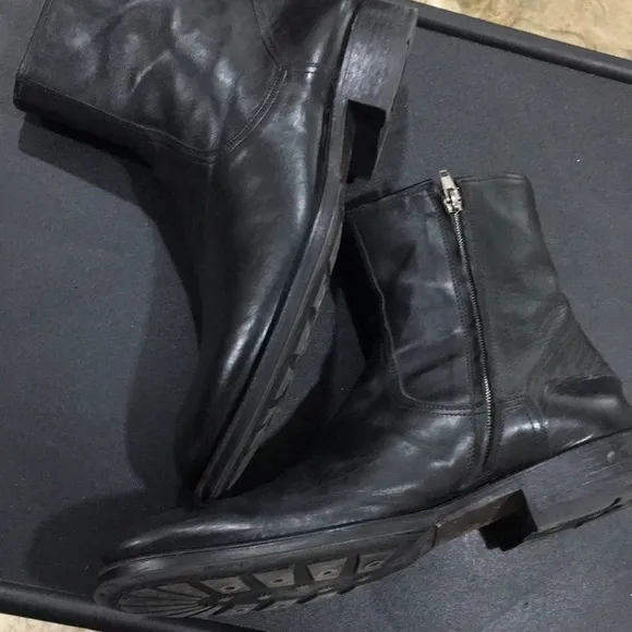 TO BOOT NEW YORK ‘HAWTHORNE’  BLACK LEATHER BOOTS