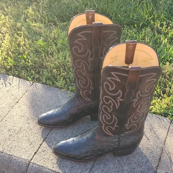 T.O. Stanley Full Quill Ostrich Cowboy Boots Mens 9D Chocolate Round Toe Western