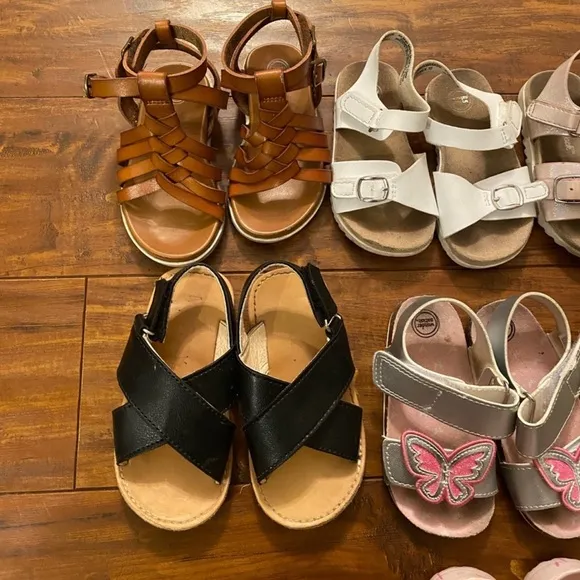 Toddler lot of sandals size 5c