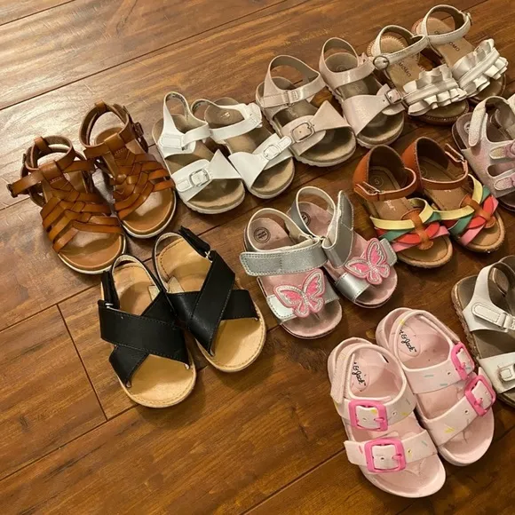 Toddler lot of sandals size 5c