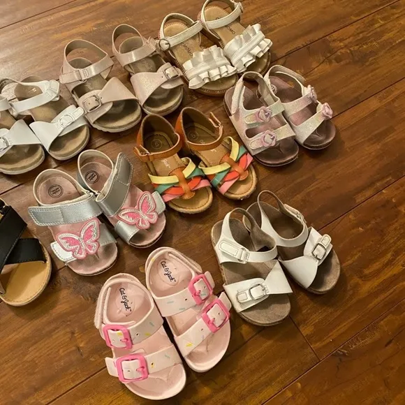 Toddler lot of sandals size 5c