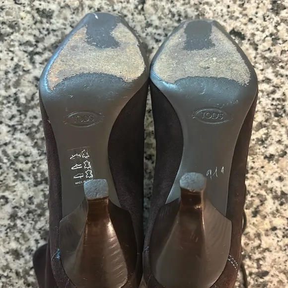 Tod’s Brown Leather Ankle Boots with Blue Stitching, Size 7.5 - Made in Italy