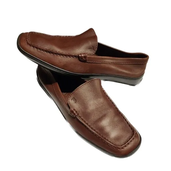 Tod’s Brown Loafers Driving Shoes