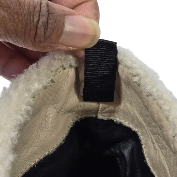 Tods Sherpa Sheepskin Suede Beige Y2K Chunky Heel Ankle Boots