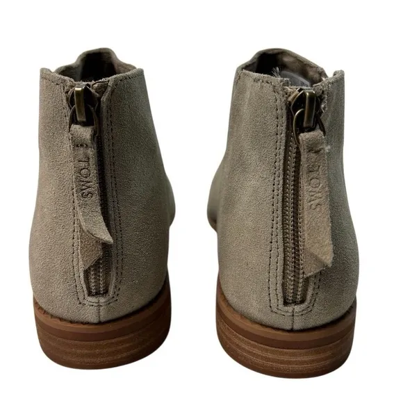TOMS Women's Rylie Ankle Bootie Beige Natural Suede Size 8 Casual Round Toe Zip