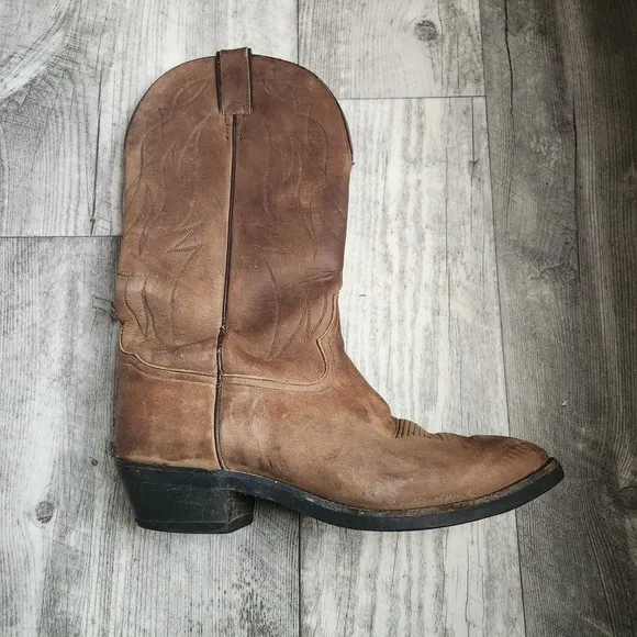 Tony Lama Crazy Horse Men's 9 EE Wide Cowboy Boots VM7008 Western Work Brown.
