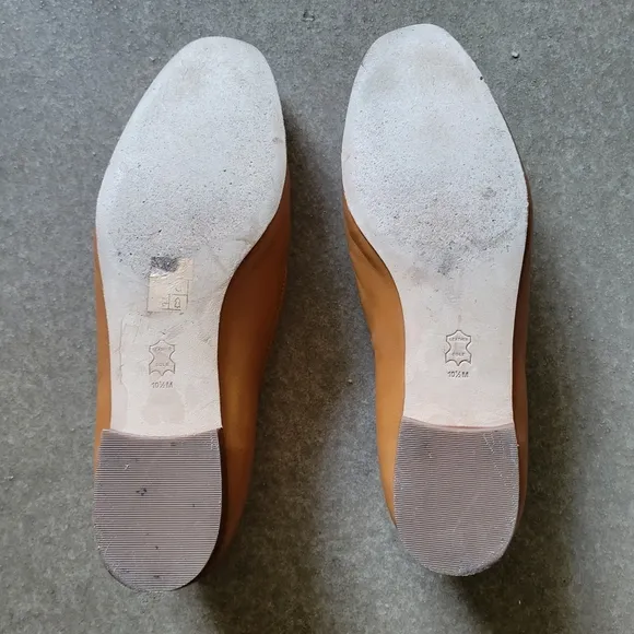 Tory Burch 🌟 Ambra Tan Mini Benton Charm Loafers Shoes 👞 Size 10.5