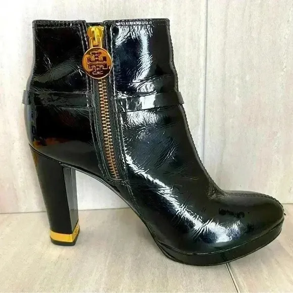 Tory Burch Black Patent Leather Ankle Boots Size 6.5M