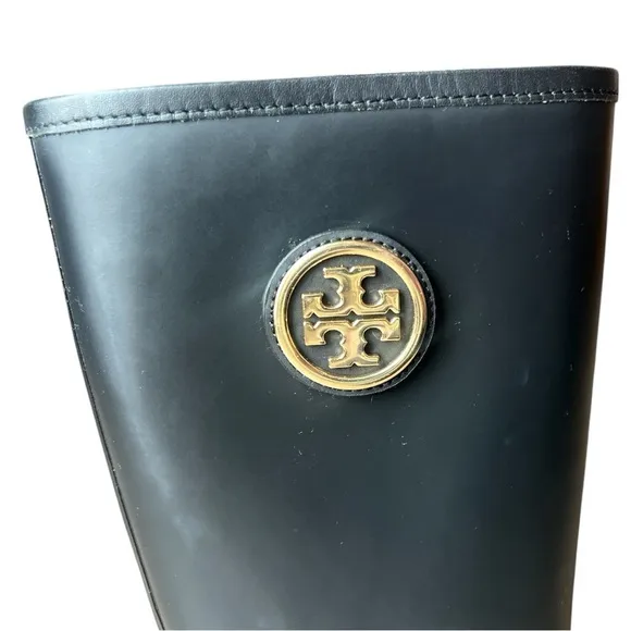 Tory Burch Black Tall Sarah Logo Rain Boots Gold Medallion Style 37568, Size 5