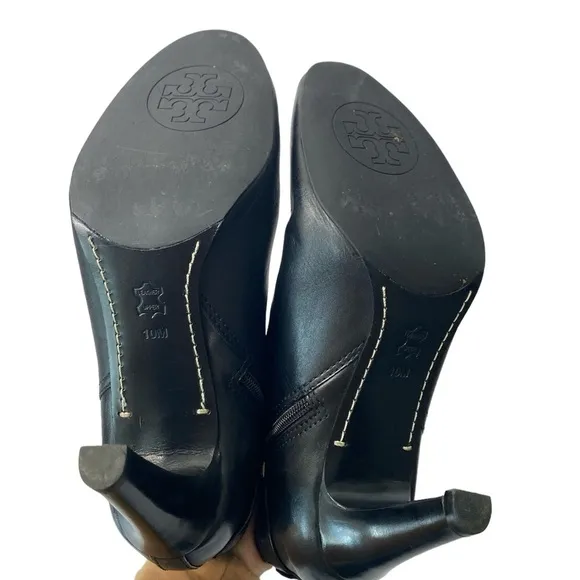 Tory Burch BlackBristol Equestrian CalfLeather Ankle Zip Bootie size 10M