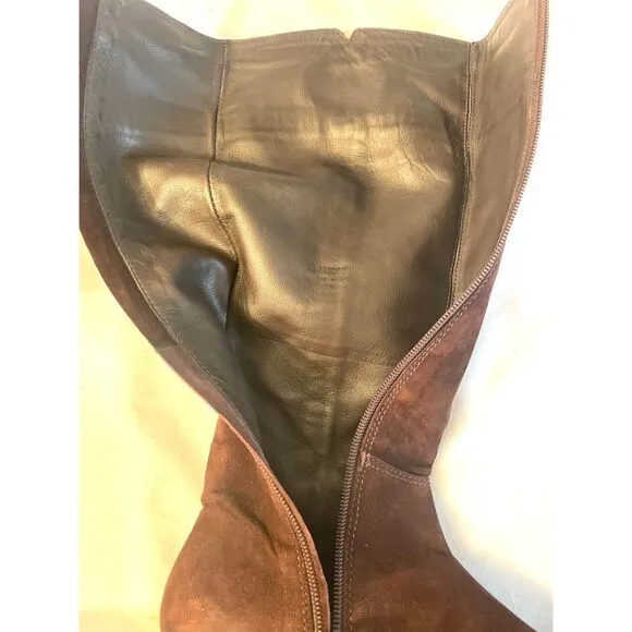 TORY BURCH BROWN/GOLD SUEDE TALL BOOTS SIDE ZIP WOMEN’S SIZE 6 MEDIUM