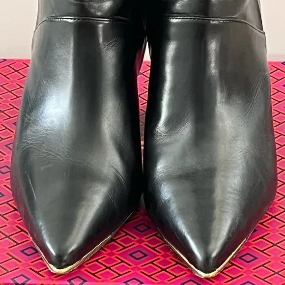 Tory Burch LILA 90MM Zip Up Ankle BootieCalf Leather